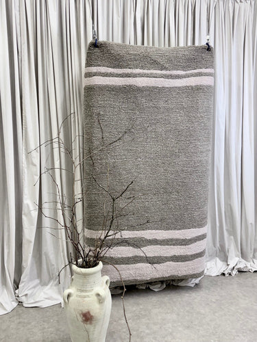 Bespoke Rug Design | Cowling